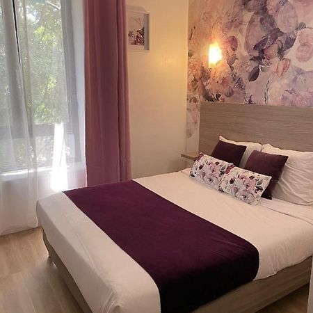 Empire Hotel Nimes Exterior photo