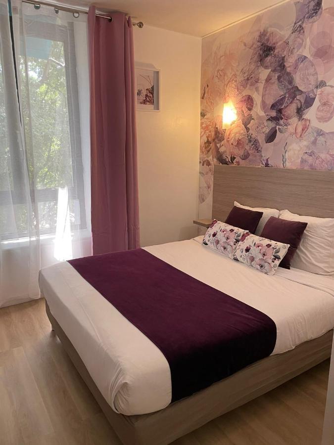 Empire Hotel Nimes Exterior photo