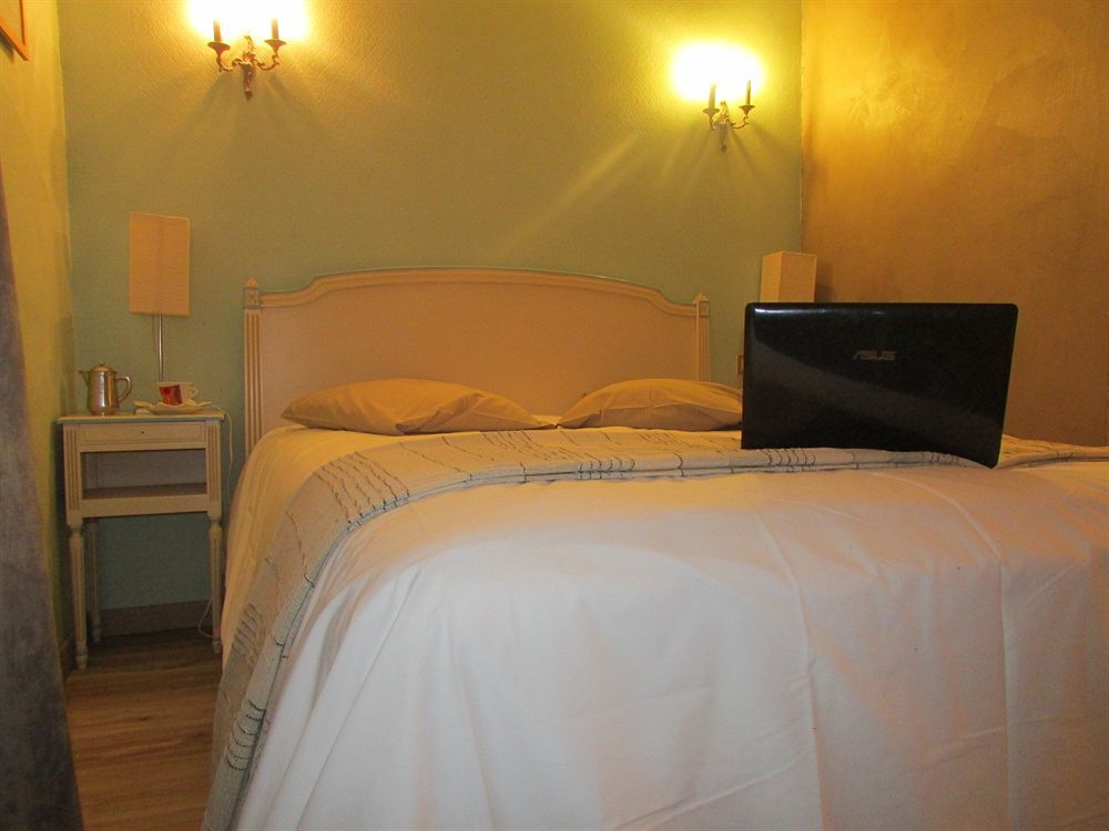 Empire Hotel Nimes Exterior photo